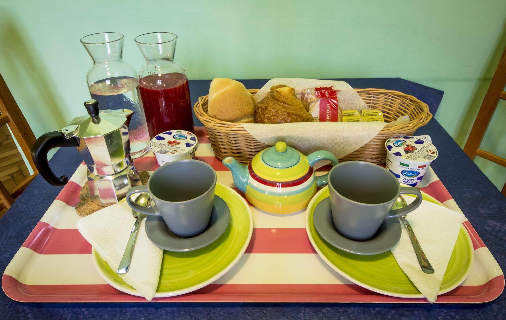 フィレンツェ リドルフィ ゲスト ハウス Bed & Breakfast エクステリア 写真