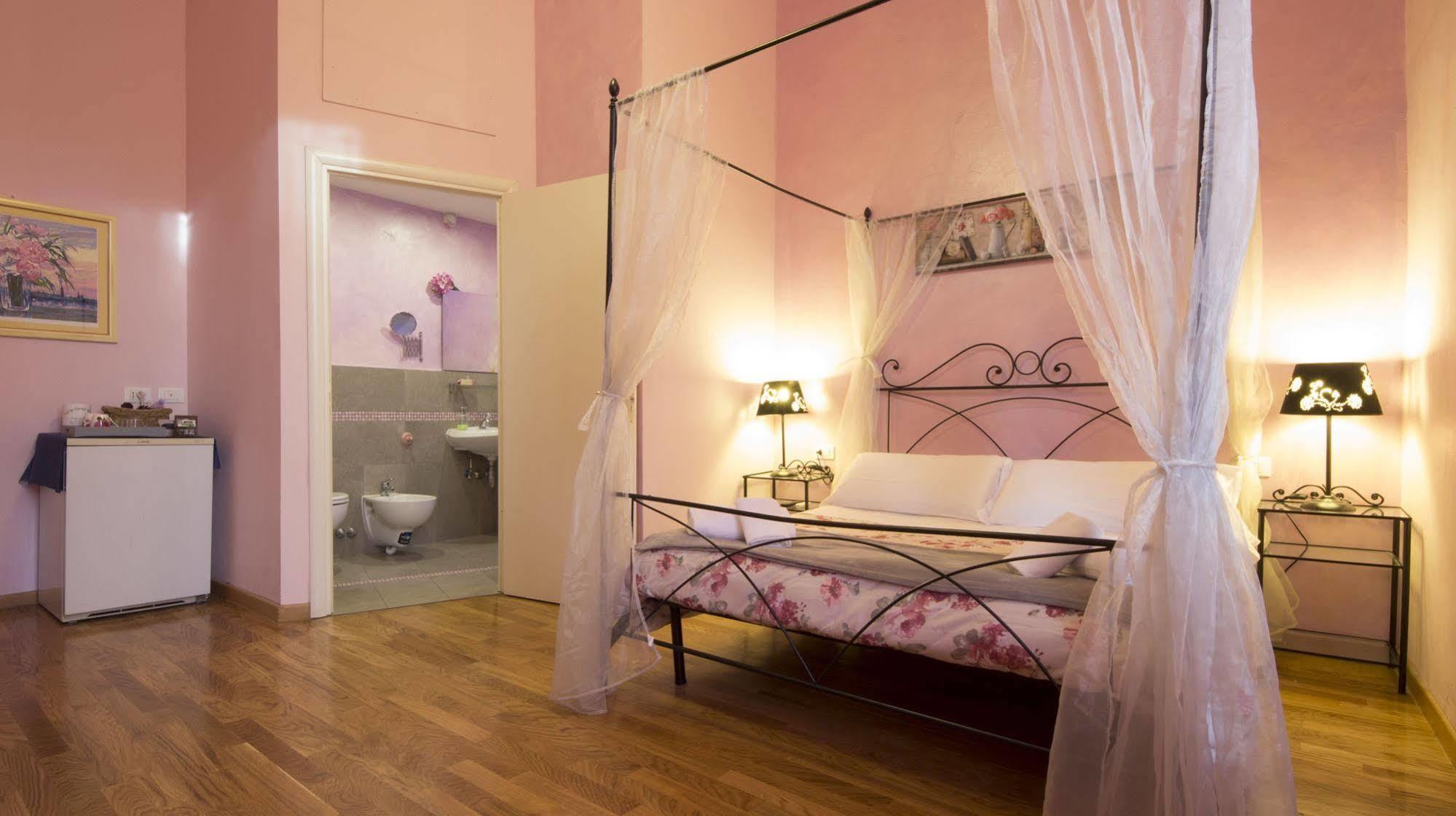 フィレンツェ リドルフィ ゲスト ハウス Bed & Breakfast エクステリア 写真